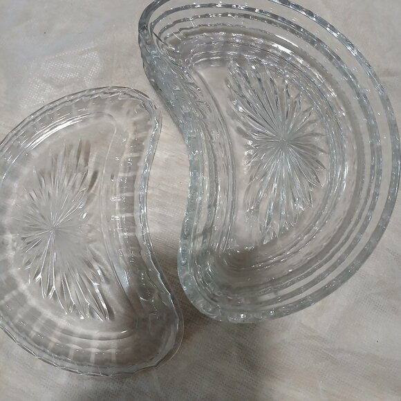 kidney shape clear glass relish dish embossed 5 pc Perfect - Picture 1 of 4